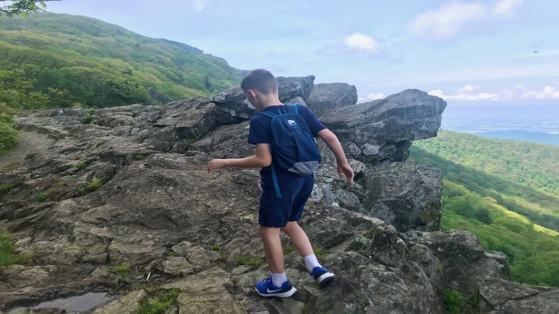 Little Stony Man Cliffs-Rock Scramble