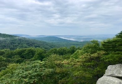 Raven Rocks Hike | Appalachian Trail in Virginia