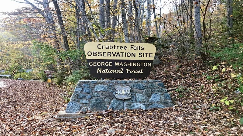 Crabtree Falls-Day Use Area Sign