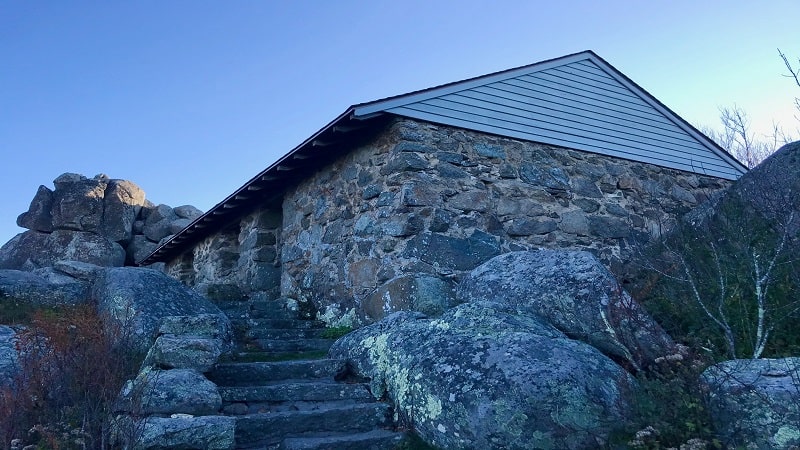 Sharp Top Summit-Stone Shelter