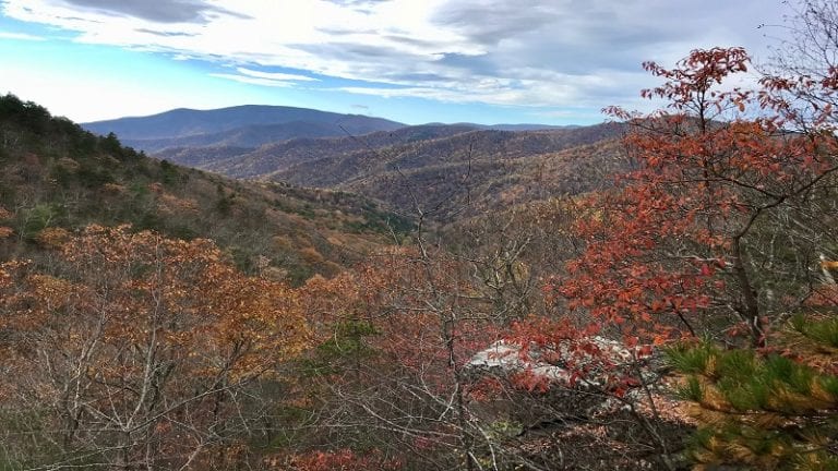 White Rock Falls: A Scenic Waterfall Hike Near Waynesboro