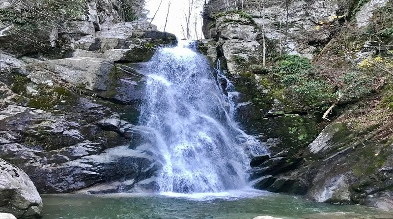 Stiles Falls at Alta Mons in Shawsville, Virginia | Hiking to Stiles Falls