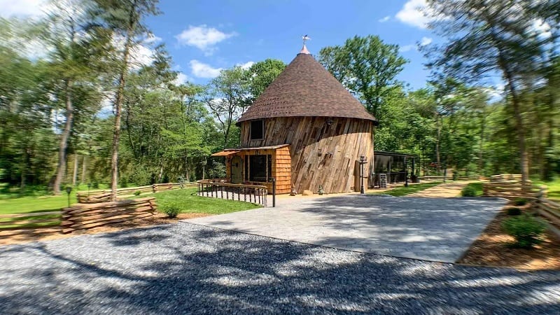 Hobbit House Airbnb