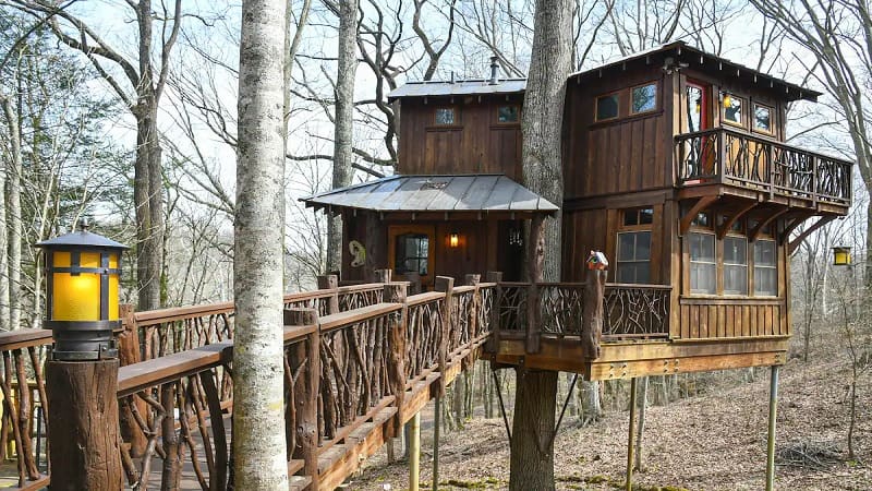 Creeper Trail Treehouse in Abingdon, Virginia