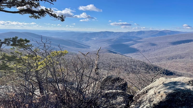 Robertson Mountain Hike at Shenandoah National Park in Virginia