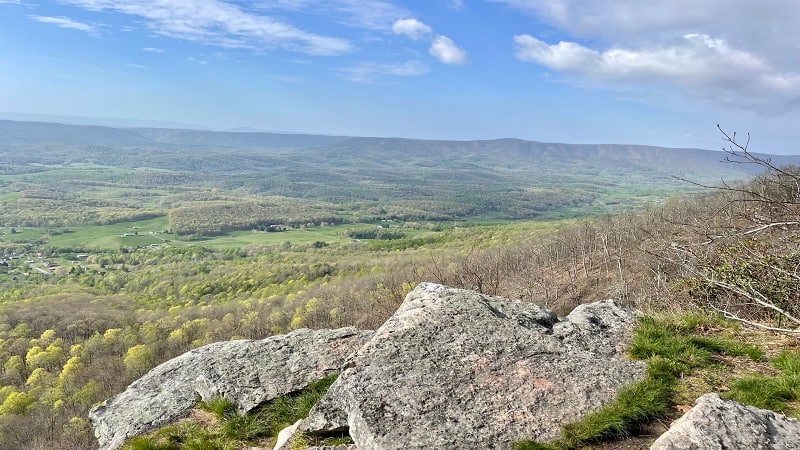 Angel's Rest Hike - Wilburn Valley Views