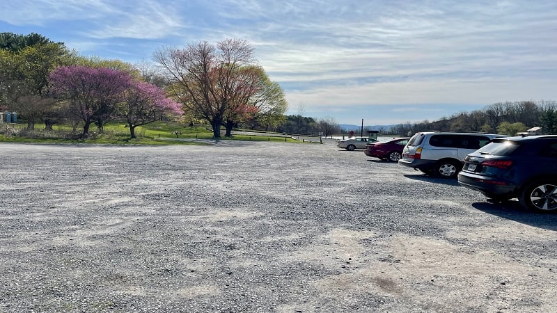 Lake Shenandoah Parking Area