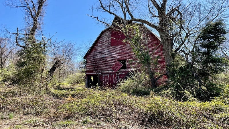 Old Red Barn at Merrimac Farm