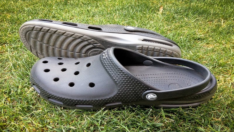 Crocs for cheap arch support