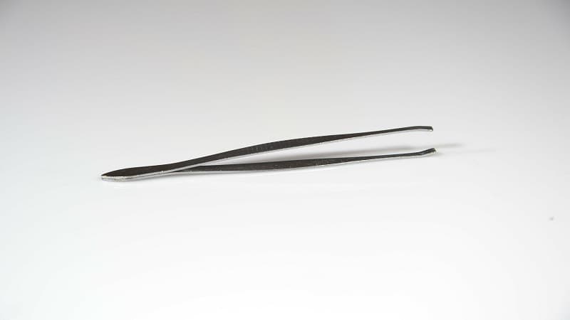 tweezers