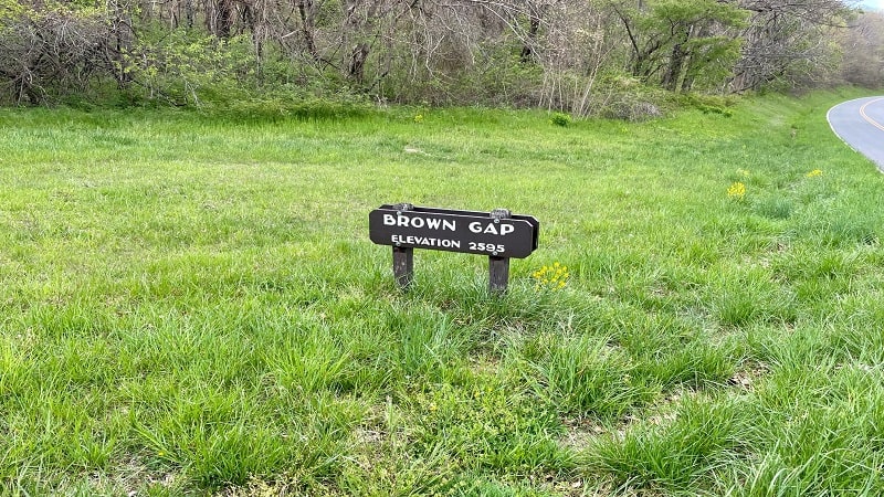 Brown Gap Sign