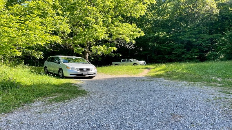 Buzzard Rock-Beech Mountain Road Parking Area