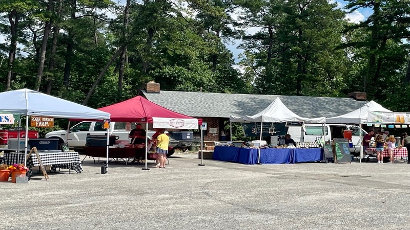 Farmers Market at Forest Hill Park in Richmond, Virginia