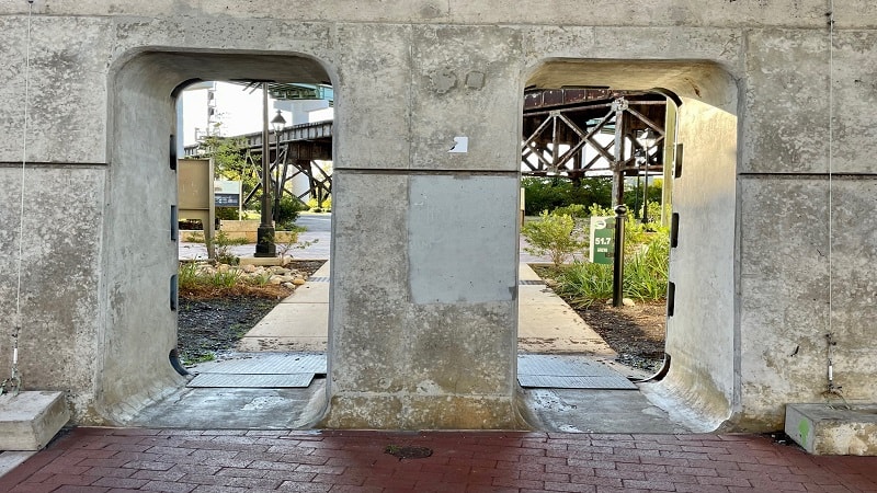 Flood Wall on James River