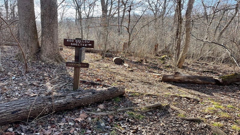 Rod Hollow Shelter Trail Sign