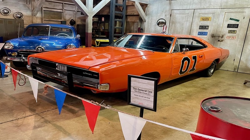 General Lee Car at Cooter's Place