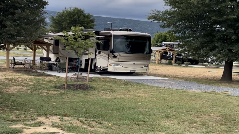 RV Sites at Luray RV Resort